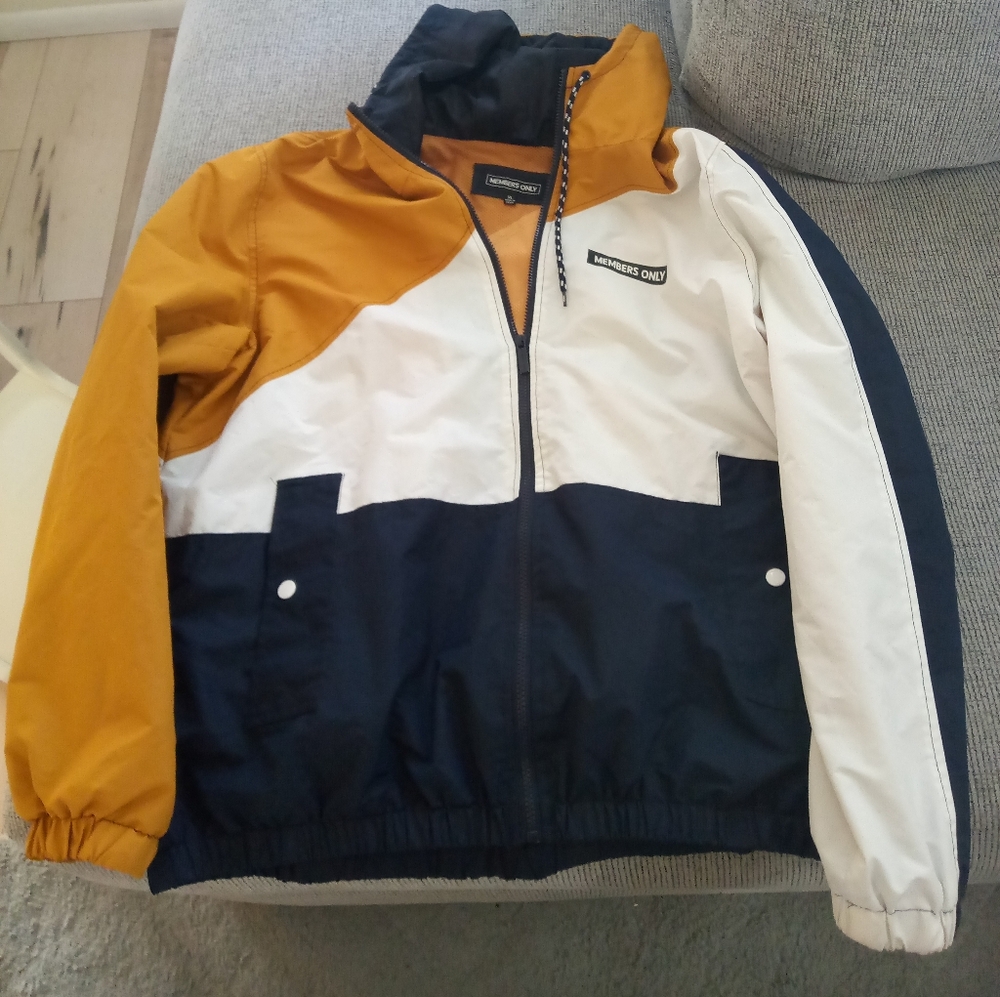 Members Only Windbreaker size XL